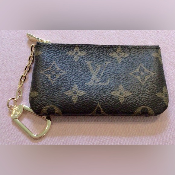 Louis Vuitton Key Pouch LV Monogram - Picture 1 of 6